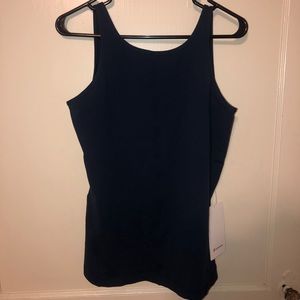 LULULEMON BACK AT IT AGAIN TOP